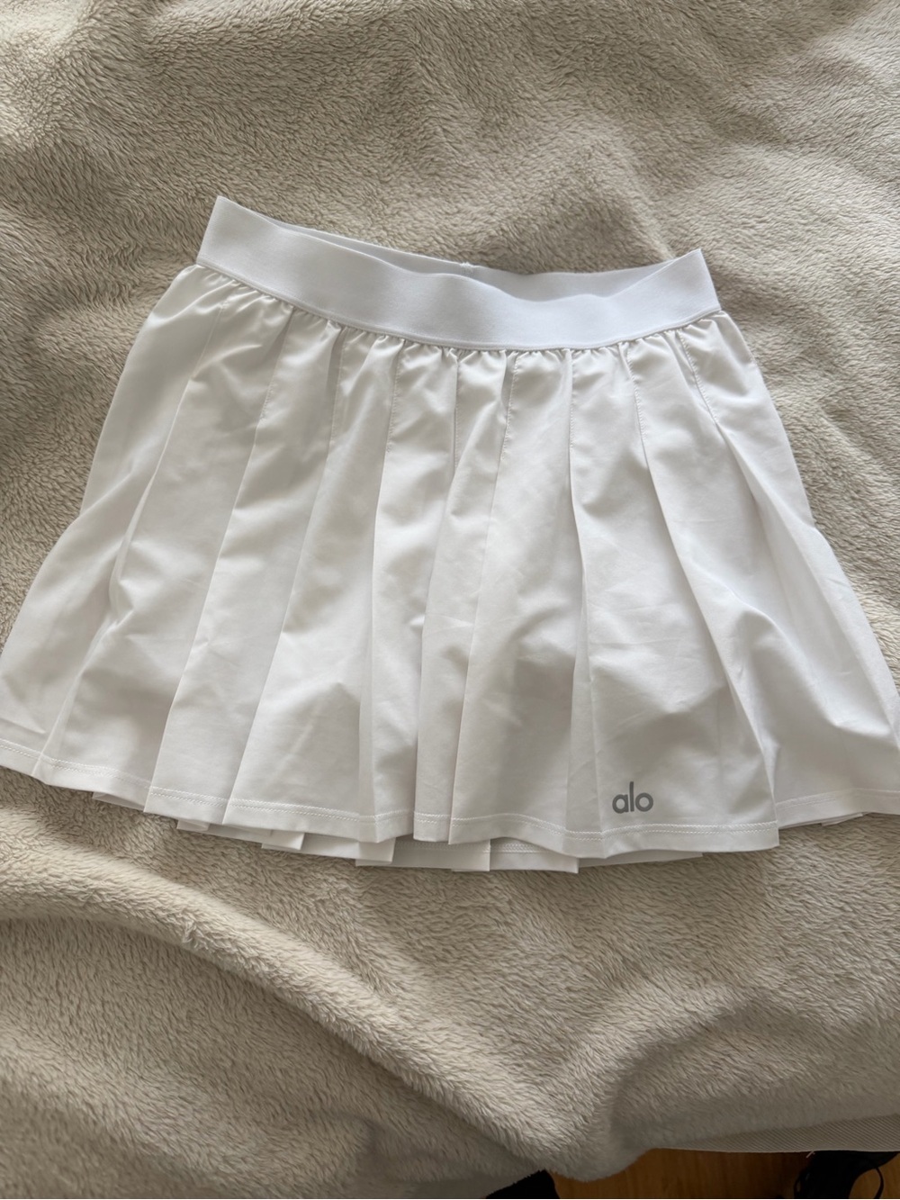 Alo tennis skirt